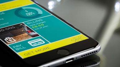 Pourquoi les Franchiseurs et Franchisés en Afrique de l’Ouest Ne Peuvent Ignorer le Paiement par Téléphone