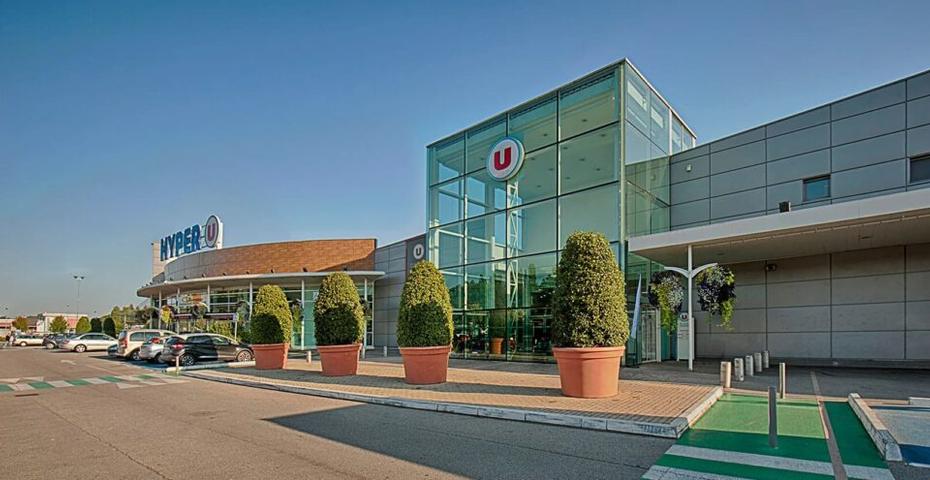 Coopérative U accélère son développement en Afrique, portée par le retrait de Casino