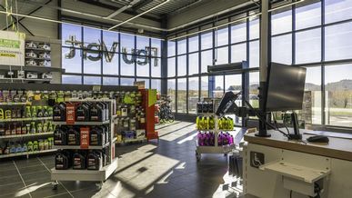 Feu Vert ouvre un nouveau centre auto à Saint-Pierre, à La Réunion !